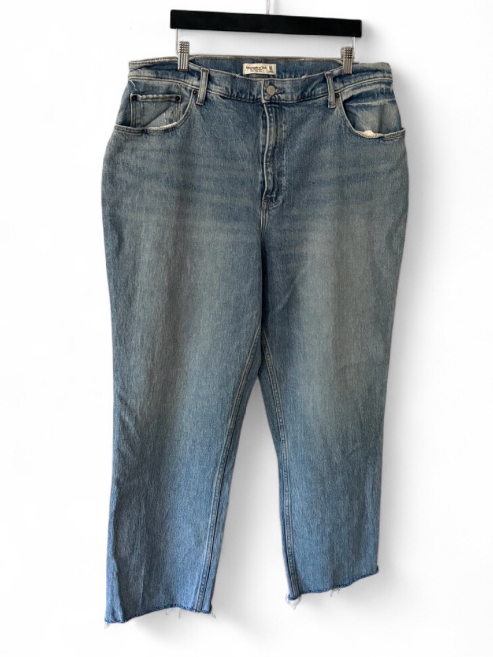 Abercrombie Curve Love 90s Straight Ultra High Rise Jeans Size 18 Long